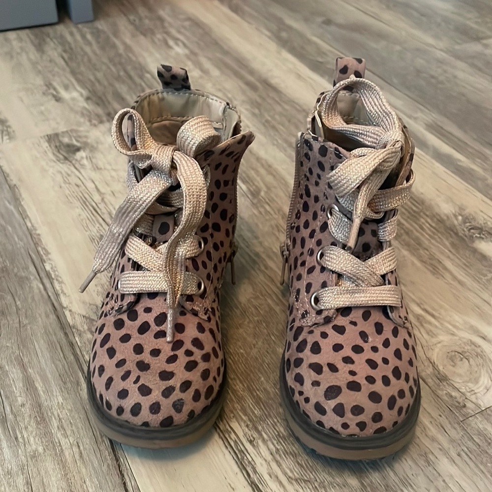 Leopard print zip up boots